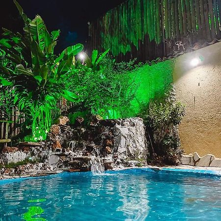 Pousada Casinha Velha Nova Lima Exterior foto